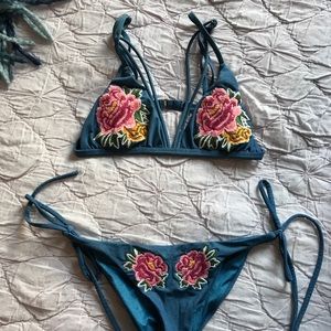 Beach Riot Blue Flower Bikini | Top S and Bottom M
